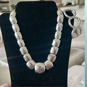 Silver Necklace with matching bracelet